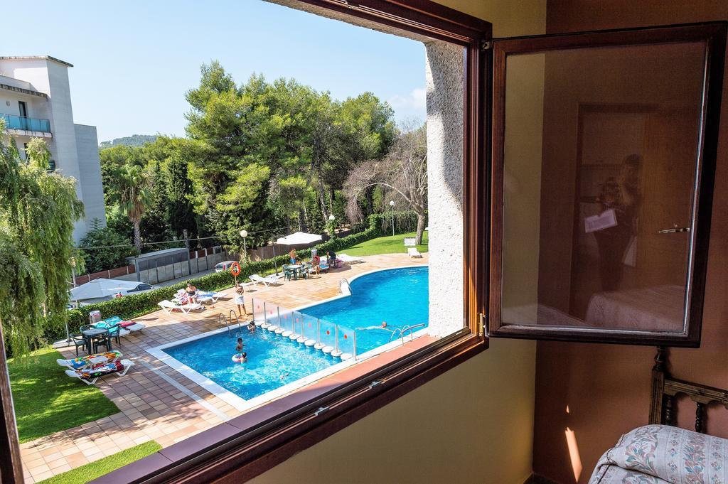 Aparthotel Las Mariposas Лорет де Мар Стая снимка