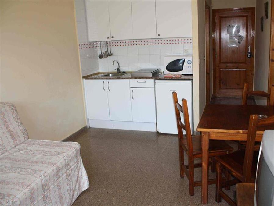 Aparthotel Las Mariposas Лорет де Мар Екстериор снимка