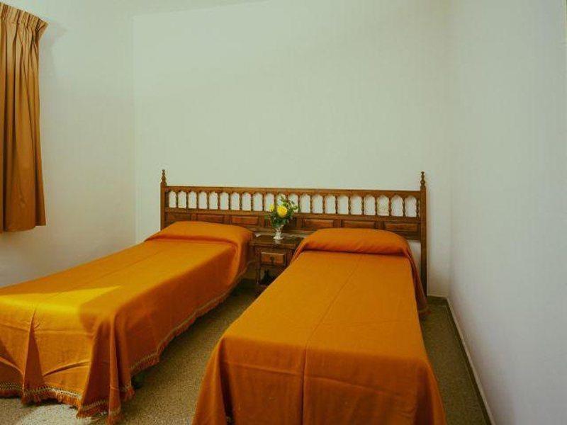 Aparthotel Las Mariposas Лорет де Мар Екстериор снимка